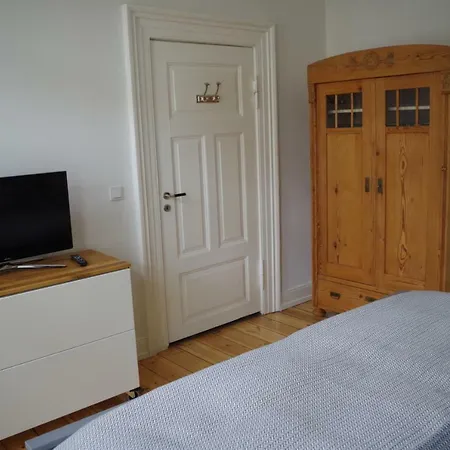 Friedenstraße 11 4* Lüneburg