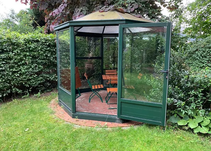 Friedenstrasse 11 4*